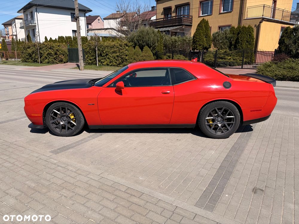 Dodge Challenger 5.7 R/T - 5