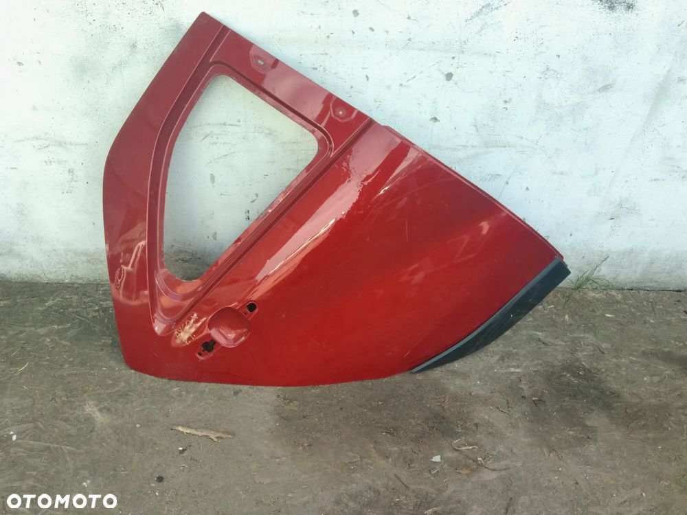 TOYOTA AYGO X DRZWI PRAWE TYŁ TYLNE