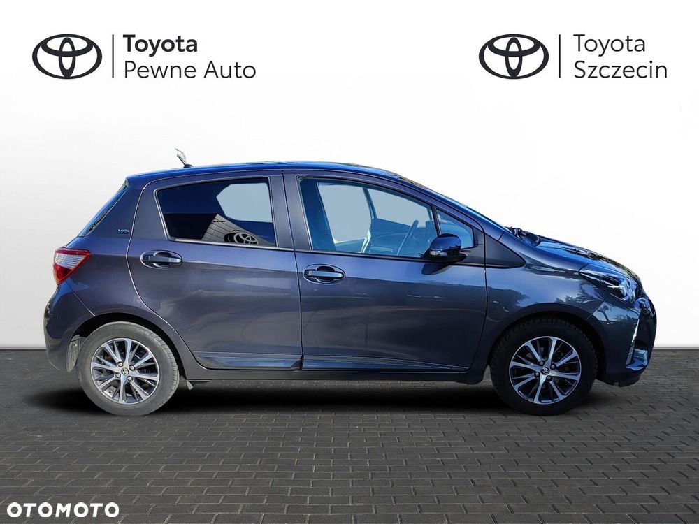 Toyota Yaris 1.5 Premium - 6