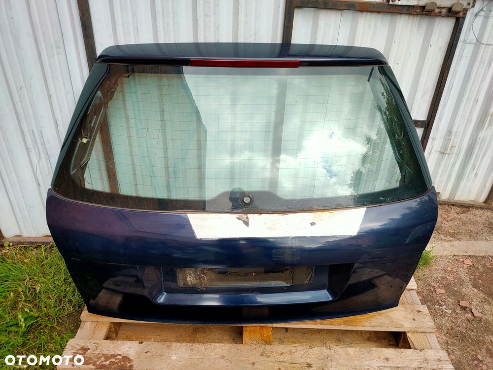 klapa bagażnika tył audi a4 b6 kombi szyba - 2
