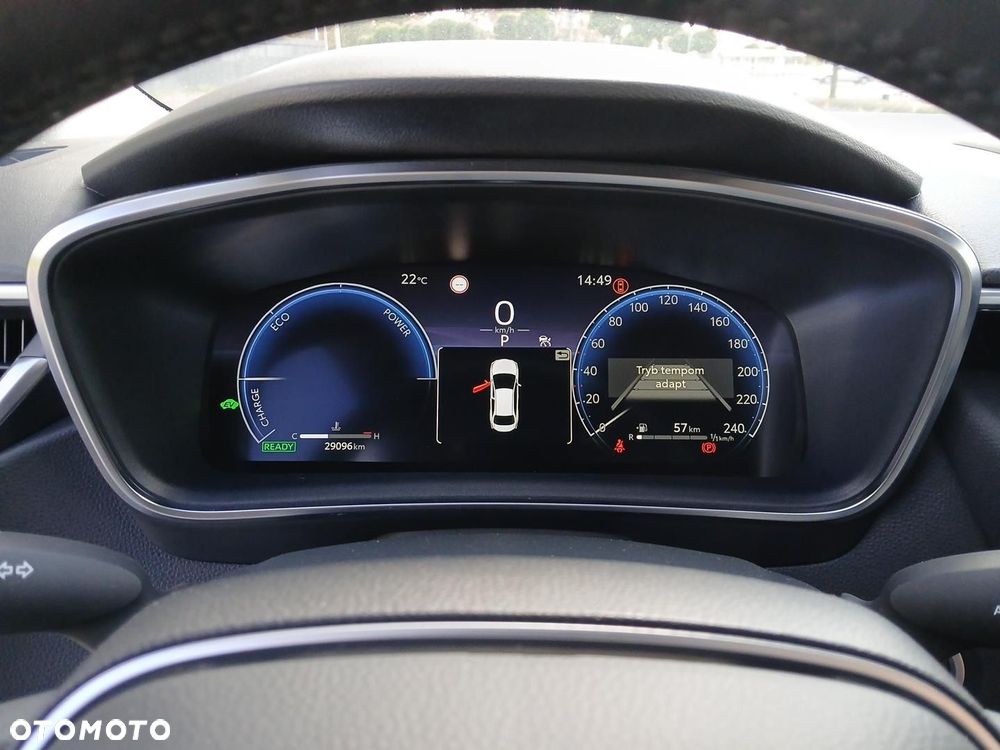 Toyota Corolla 1.8 Hybrid Comfort - 24