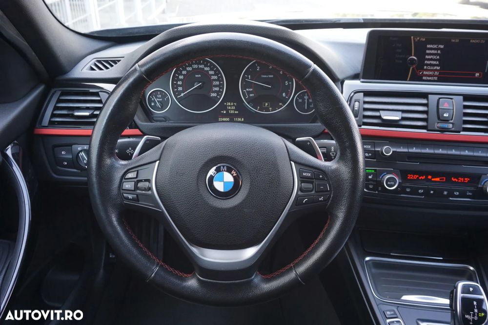 BMW Seria 3 320d DPF Aut. Edition Sport - 19
