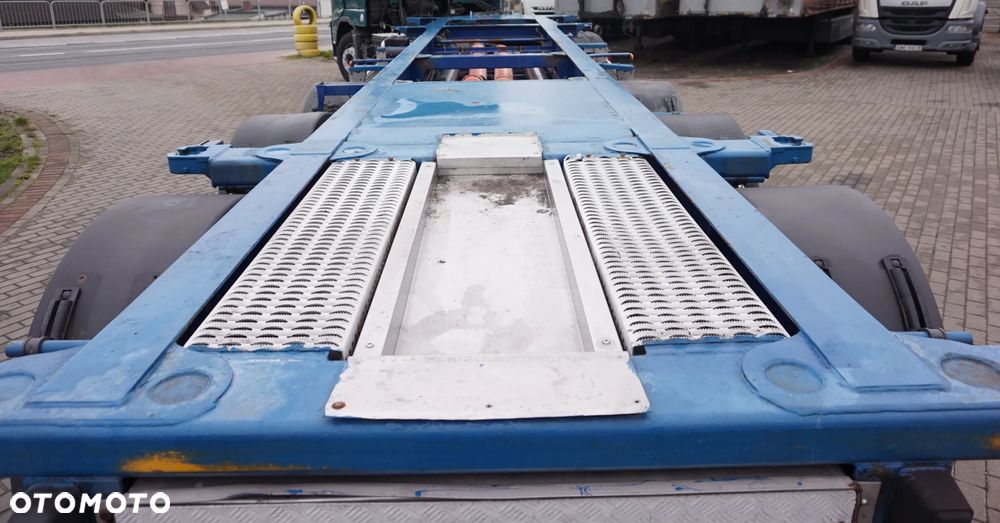 Lag 0-3-39 CD Naczepa Ciężarowa Przewóz Kontenerów Osie BPW - 4