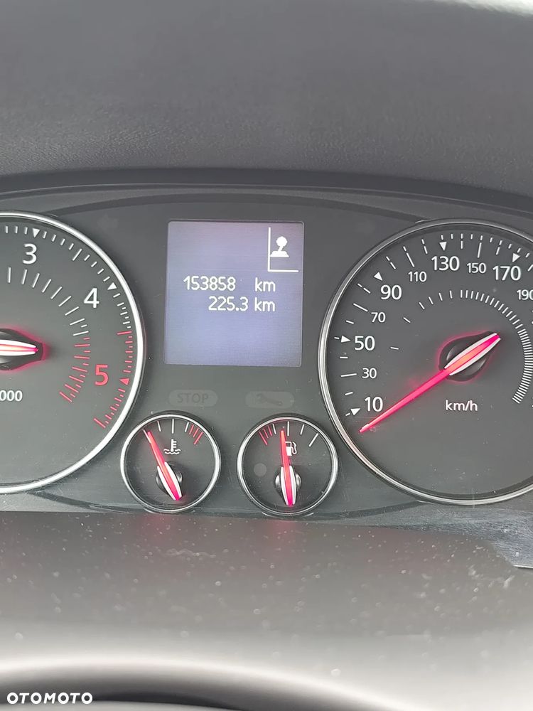 Renault Laguna dCi 150 FAP Start-Stop Bose Edition - 5