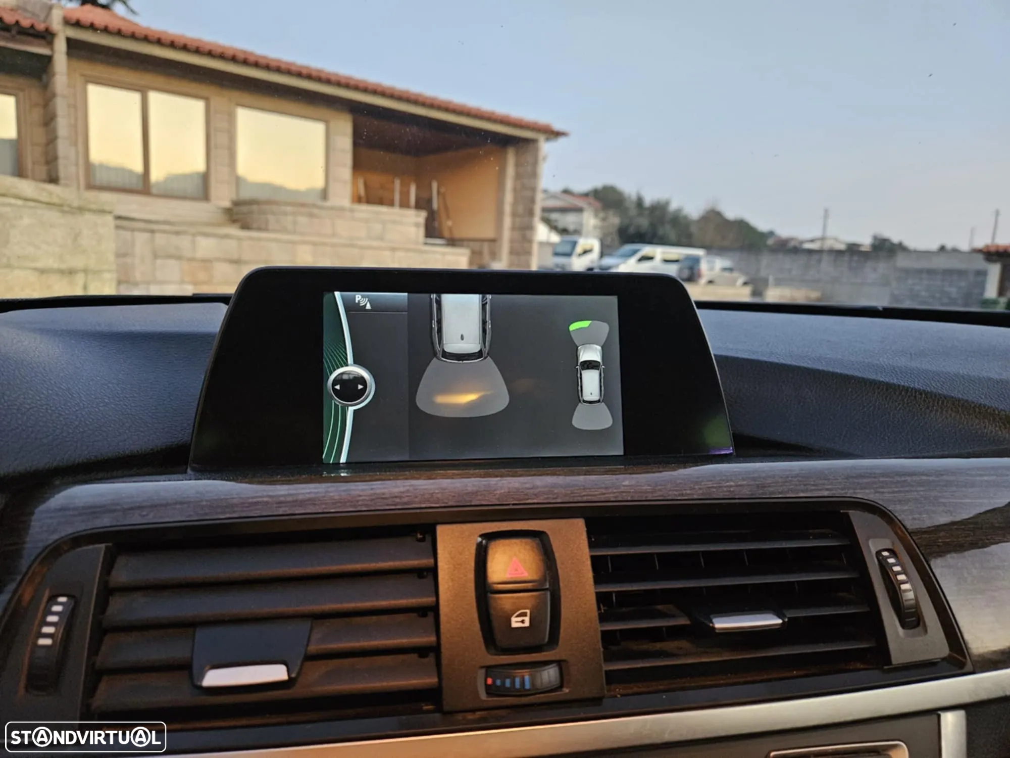 BMW 320 d Touring Line Luxury - 22