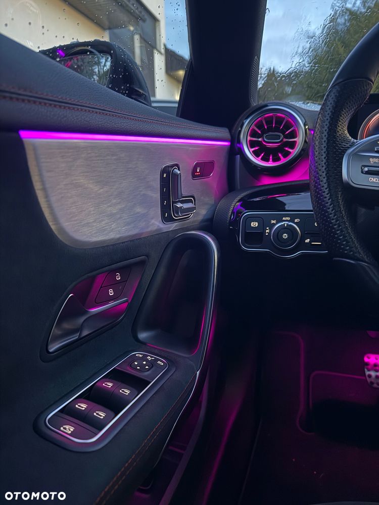 Mercedes-Benz CLA 180 7G-DCT Edition AMG Line - 34