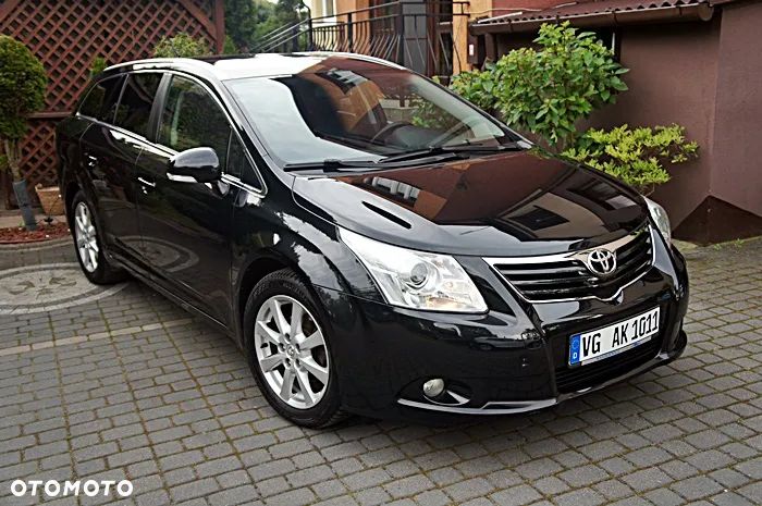 Toyota Avensis 2.0 Premium MS - 3