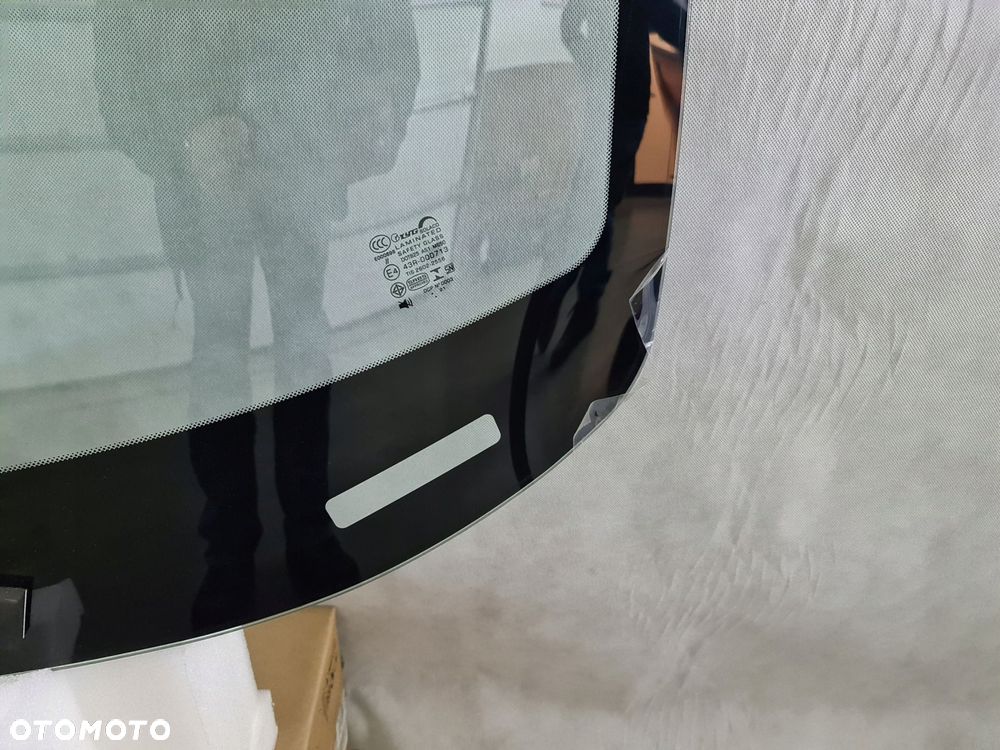 szyba przednia chevrolet corvette c6 2004-2013 - 3