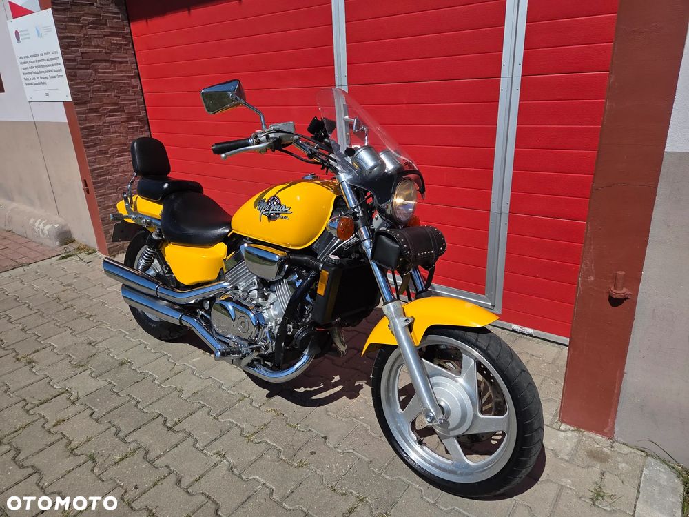 Honda VF - 2