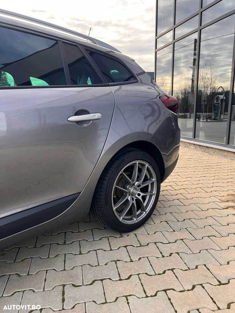 Renault Megane TCe 130 BOSE Edition - 5