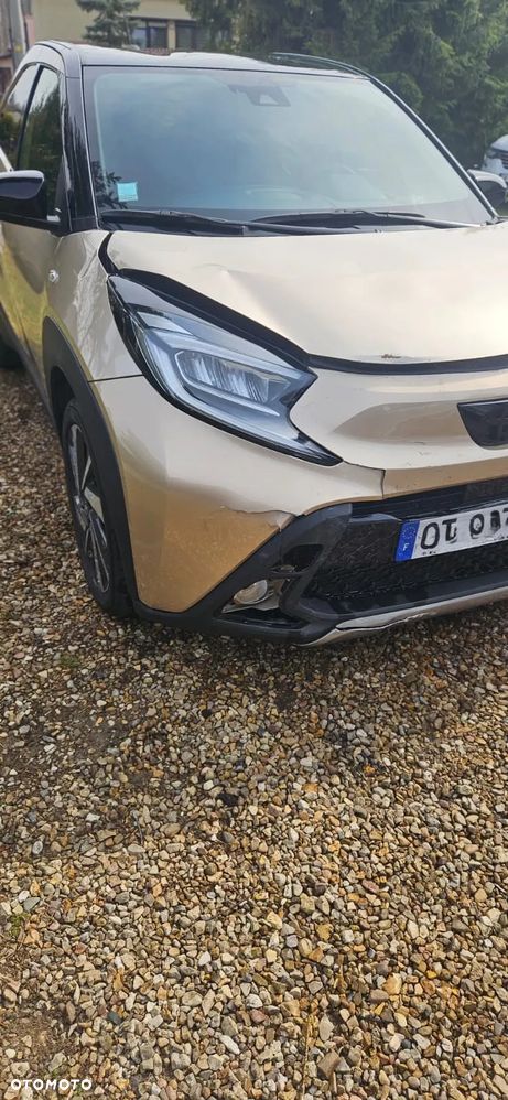 Toyota Aygo X 1.0 VVT-i Executive CVT - 13