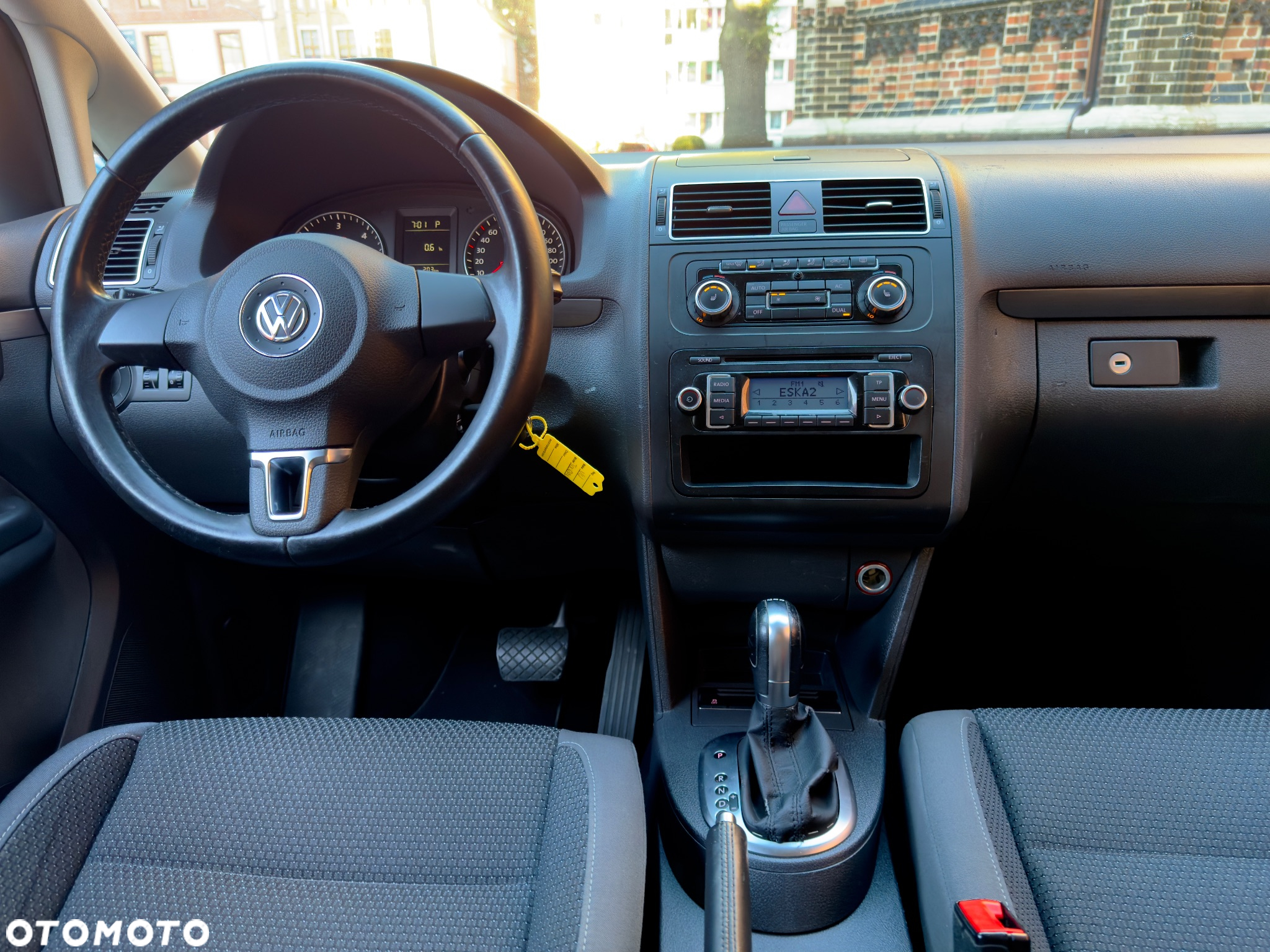 Volkswagen Touran 1.6 TDI DPF BlueMotion Technology DSG Comfortline - 7