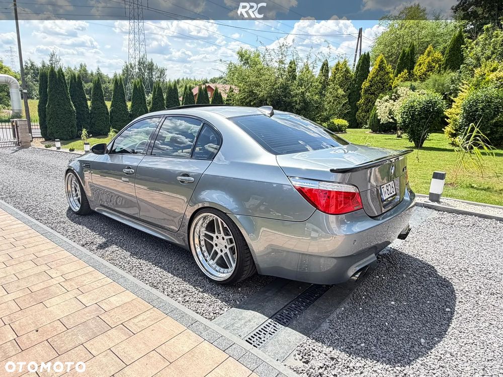 BMW M5 ver-standard - 7