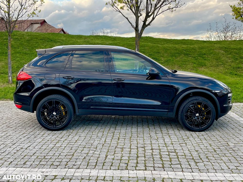 Porsche Cayenne 3.0 L V6 - 17