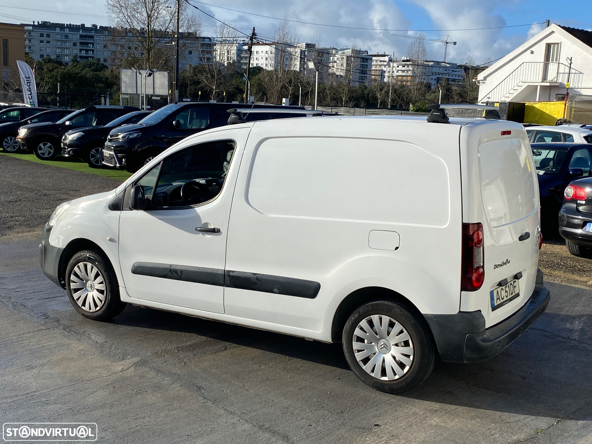 Citroën BERLINGO 3L - 6
