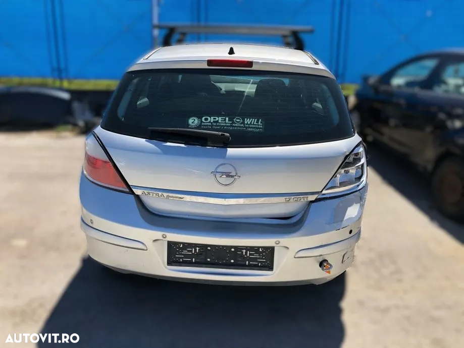 Dezmembrari / Dezmembrez OPEL ASTRA H - 3