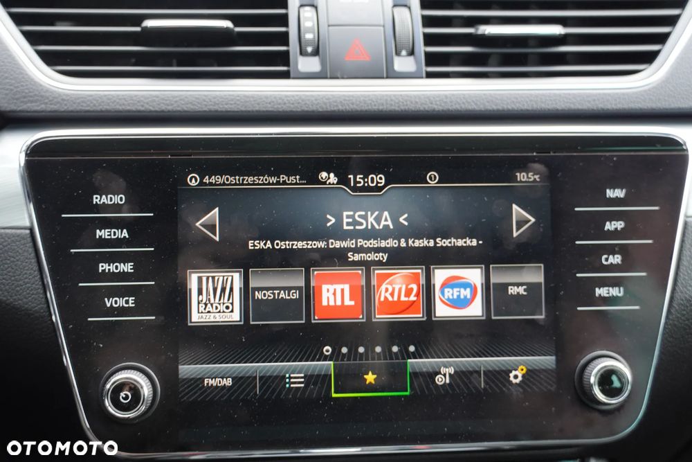Skoda Superb 2.0 TDI DSG Active - 15
