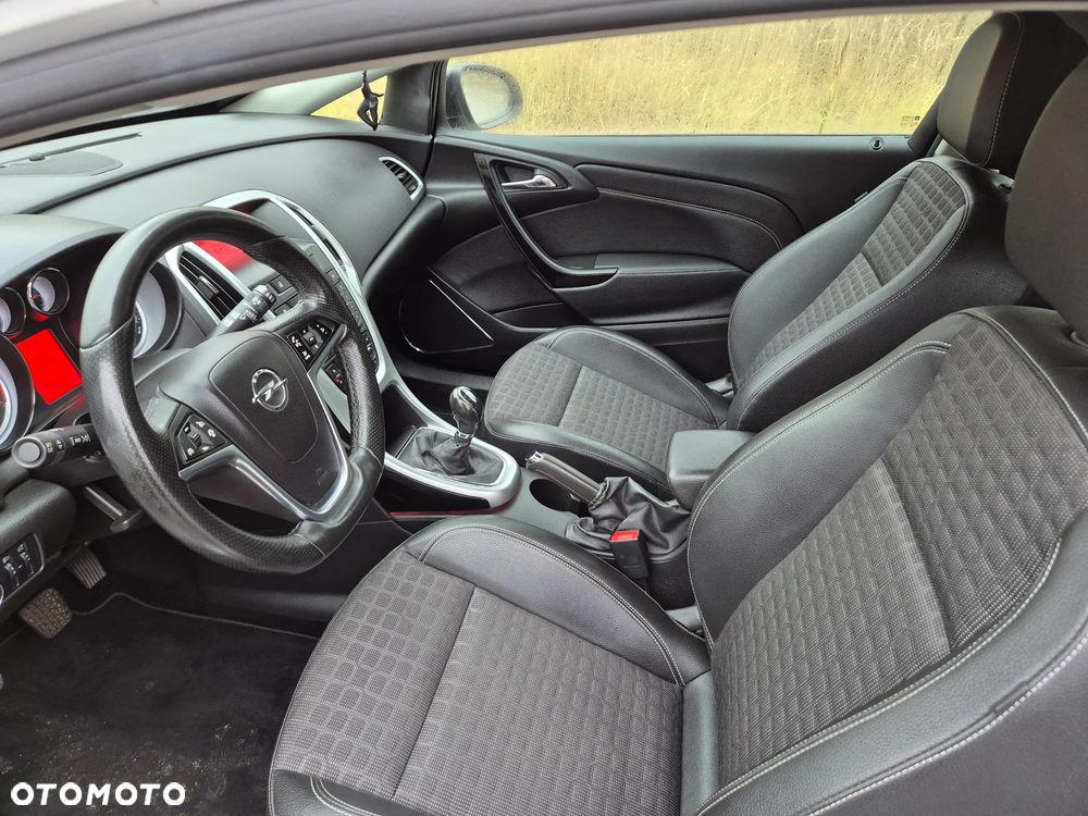 Opel Astra 1.4 Turbo Innovation - 17
