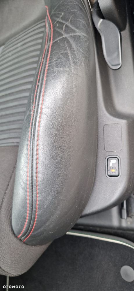 Alfa Romeo Giulietta 1.4 TB 16V Turismo - 24