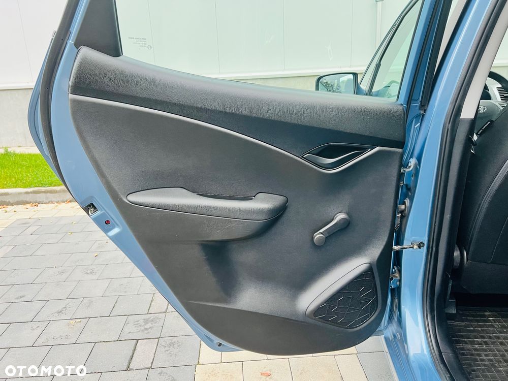 Hyundai ix20 1.4 Trend - 24