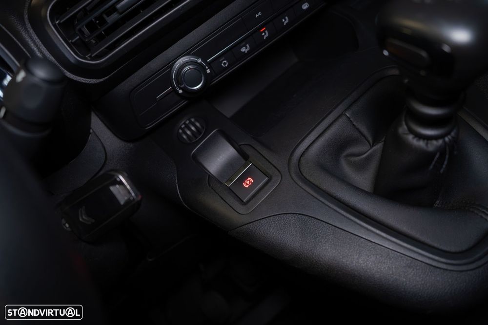 Citroën Berlingo 1.2 PureTech M Feel - 27
