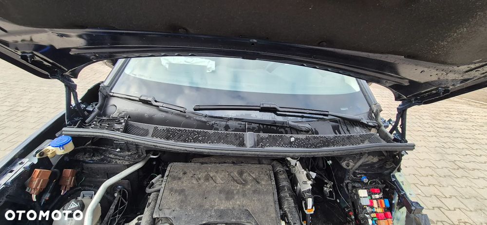 Citroën C5 Aircross 1.2 PureTech Live EAT8 - 8