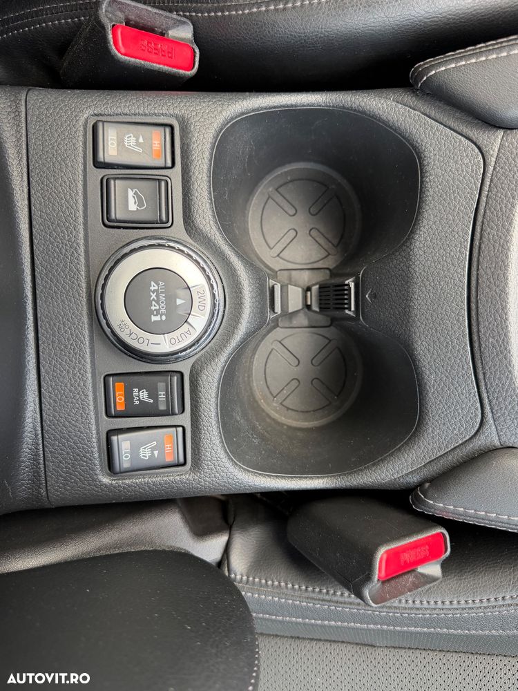 Nissan X-Trail 2.0 dCi ALL-MODE 4x4i Xtronic Tekna - 38