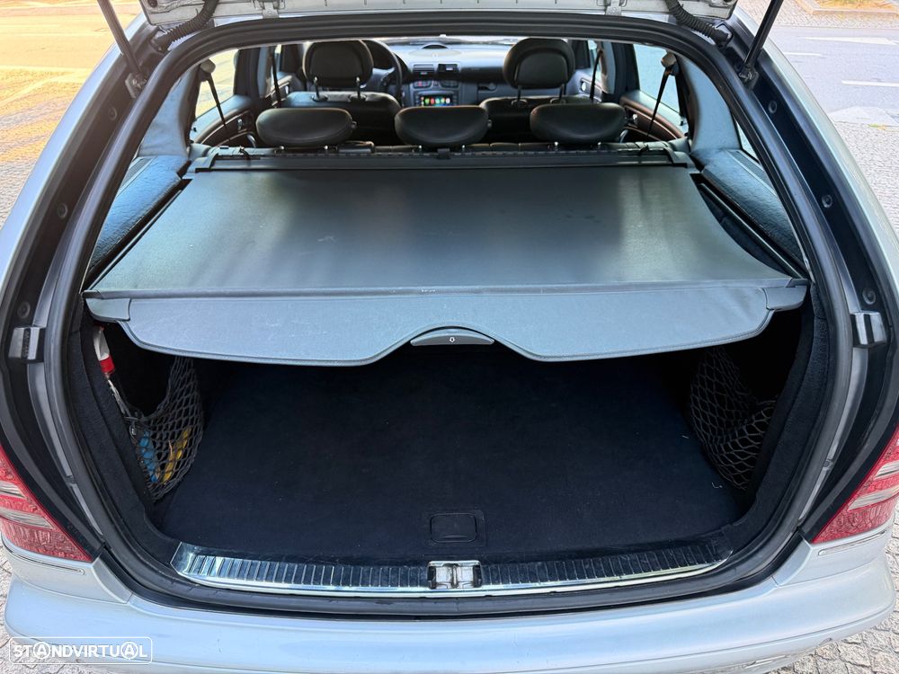 Mercedes-Benz C 220 - 17