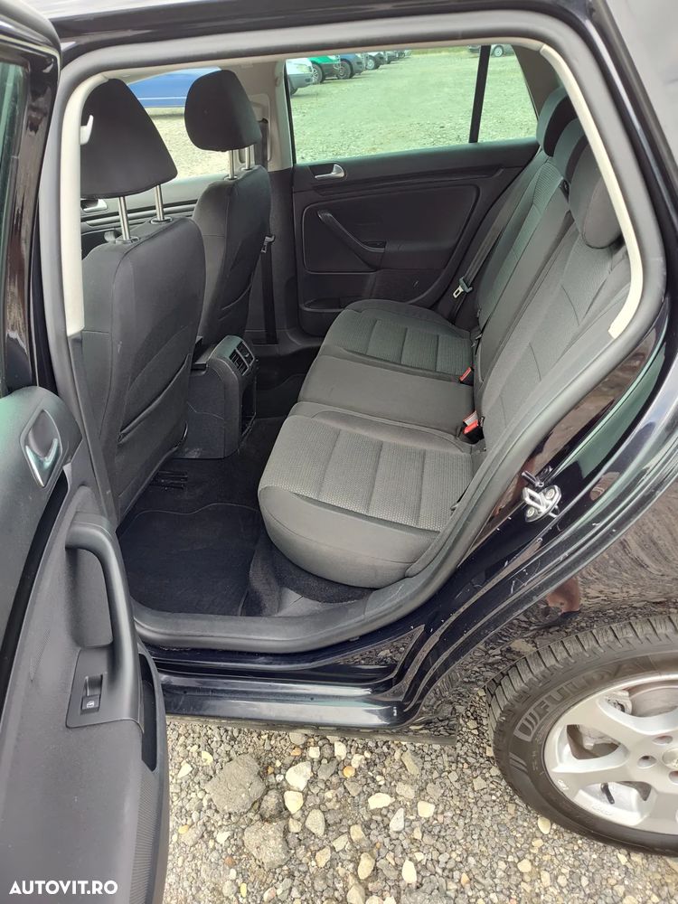 Volkswagen Golf 1.6 TDI - 8