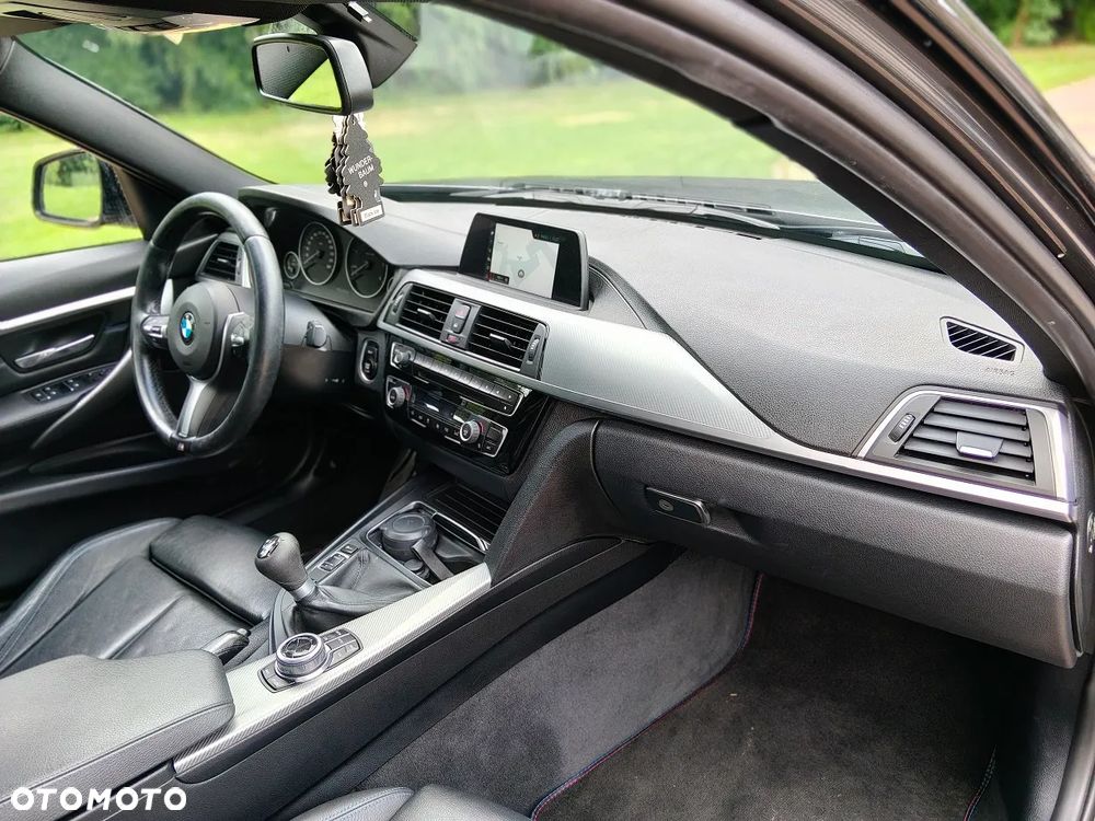 BMW Seria 3 320d M Sport Shadow - 18