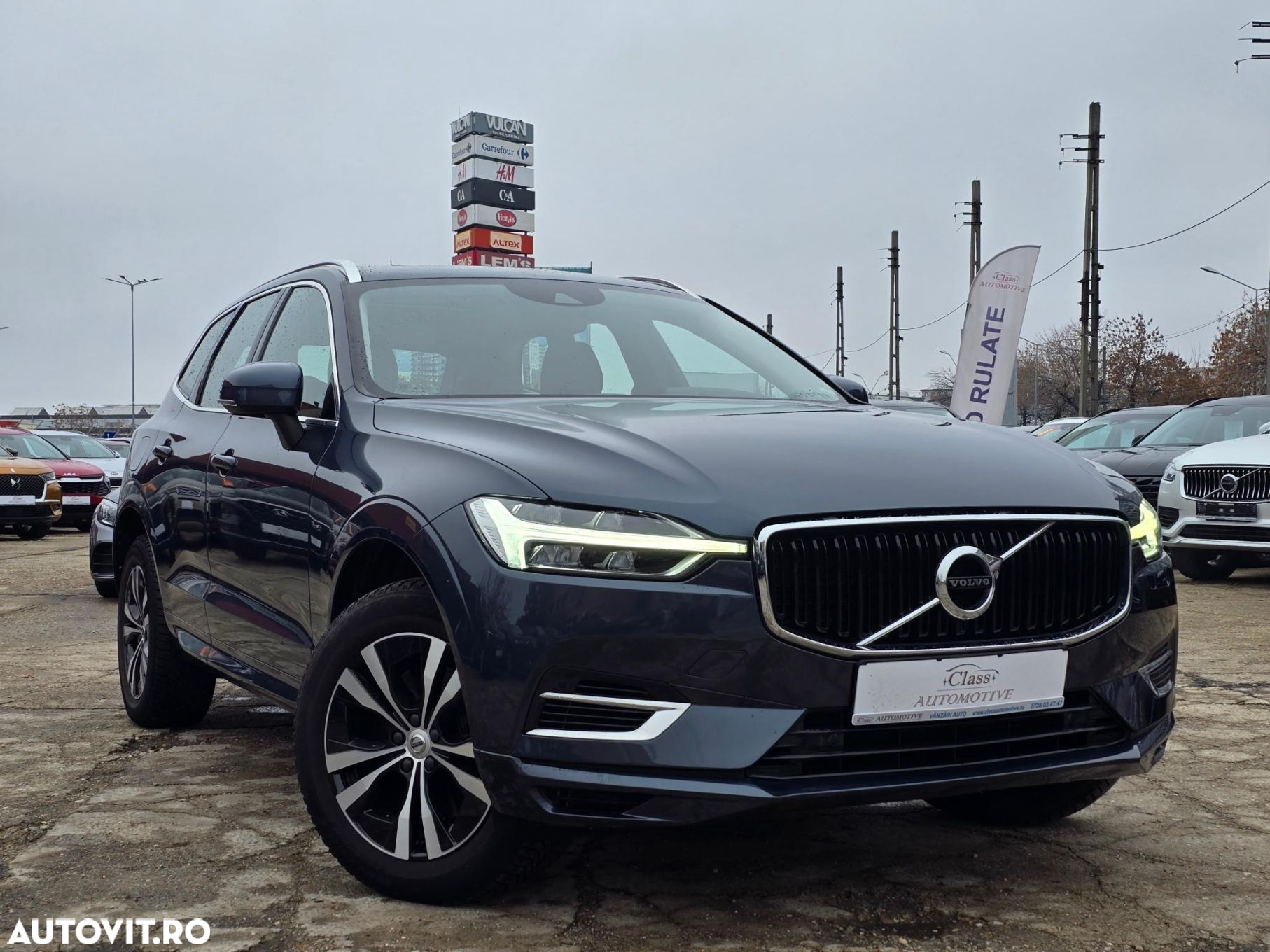 Volvo XC 60 T8 Twin Engine AWD Momentum - 2