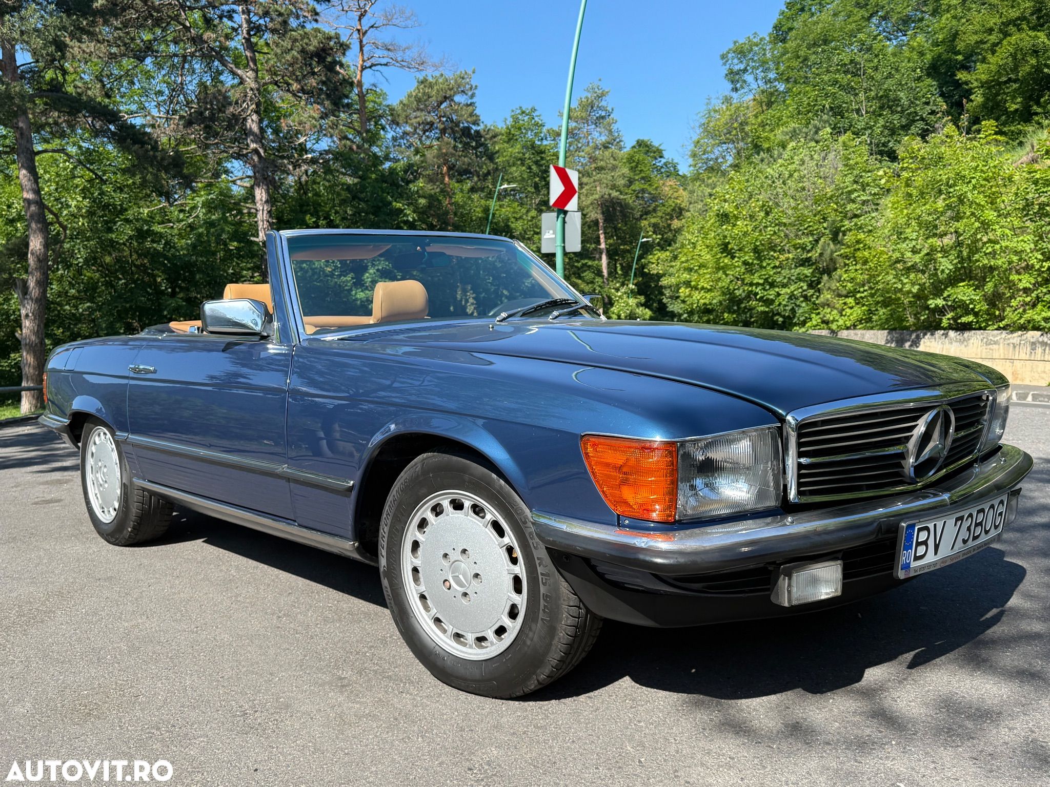Mercedes-Benz SL - 1