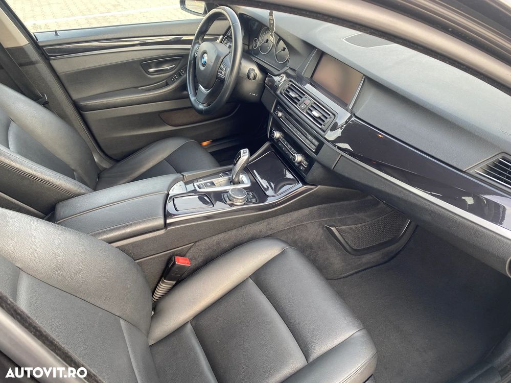 BMW Seria 5 520d Aut. - 7