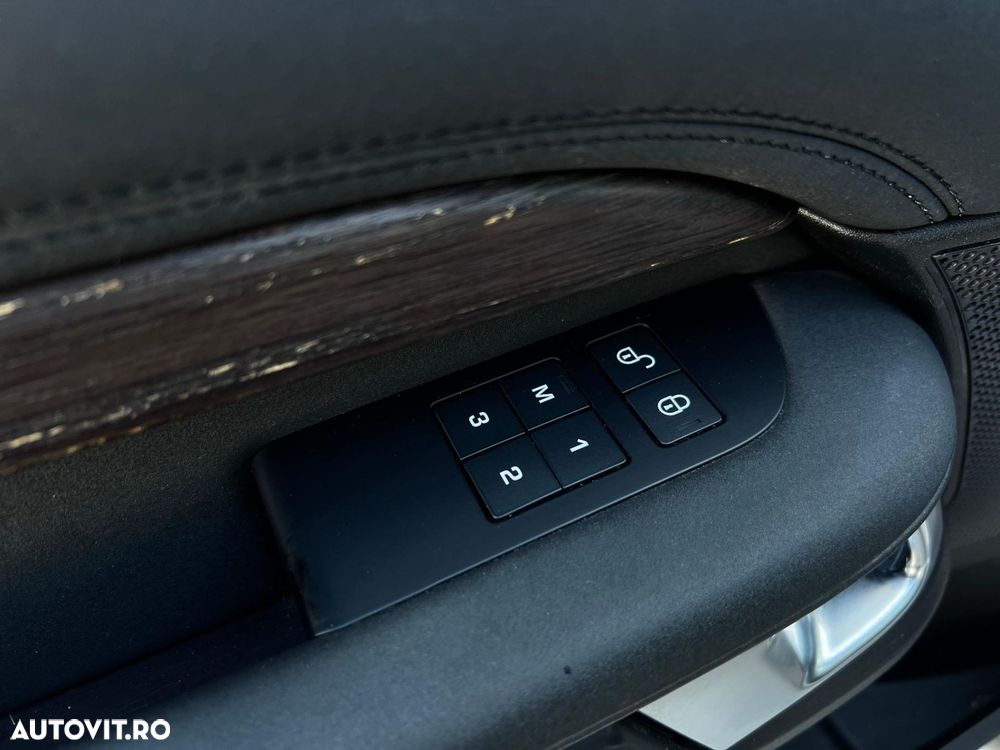 Land Rover Discovery - 17