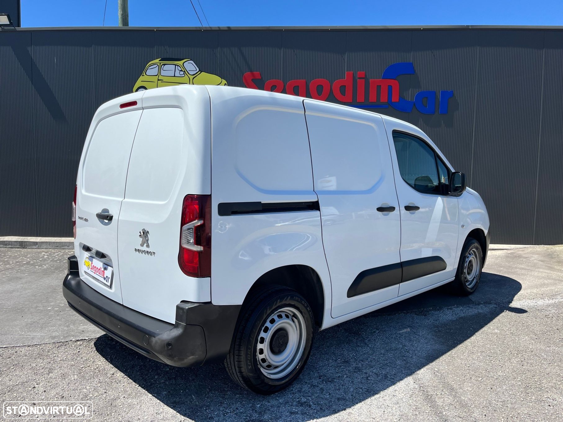 Peugeot Partner 1.5 BlueHDi Asphalt Standard Plus - 4