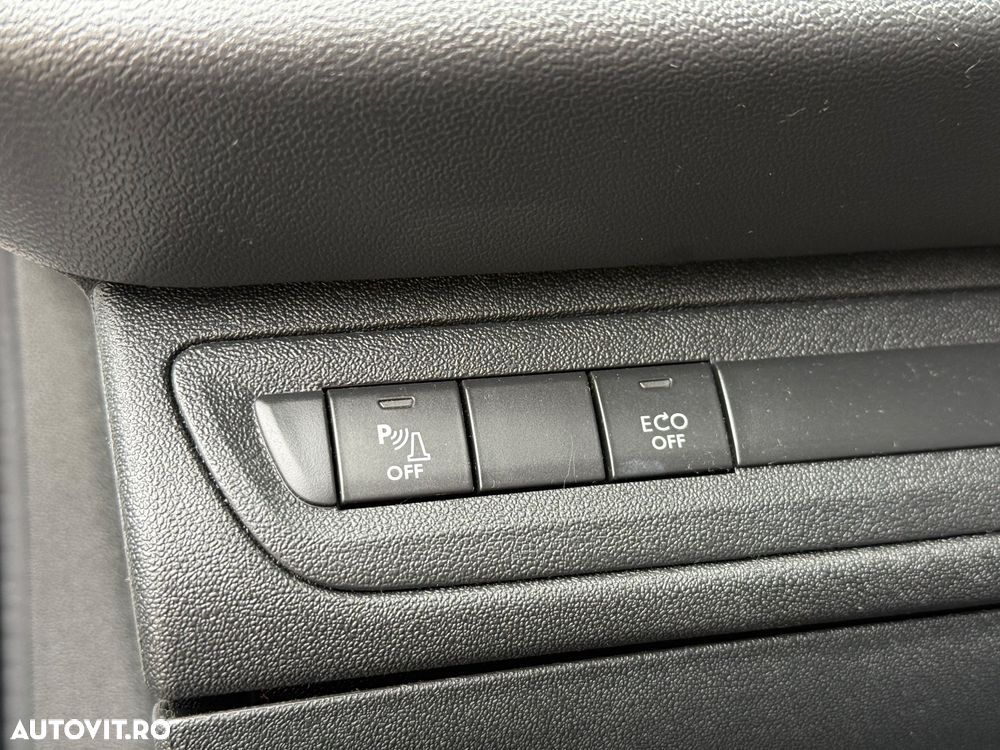 Peugeot 208 PureTech 82 Start & Stop Active - 15