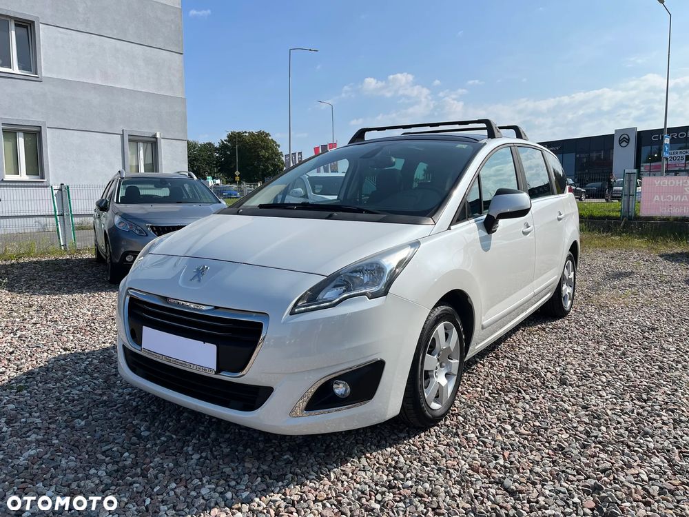 Peugeot 5008 - 12