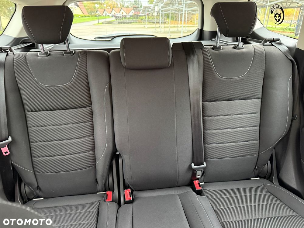 Ford Kuga 1.5 EcoBoost 2x4 Trend - 19