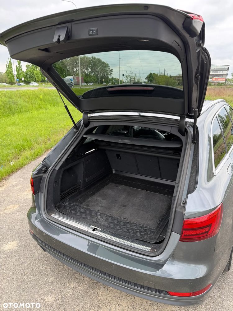 Audi A4 Avant - 33