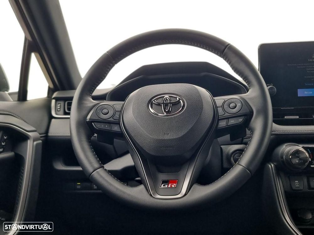 Toyota RAV4 - 9
