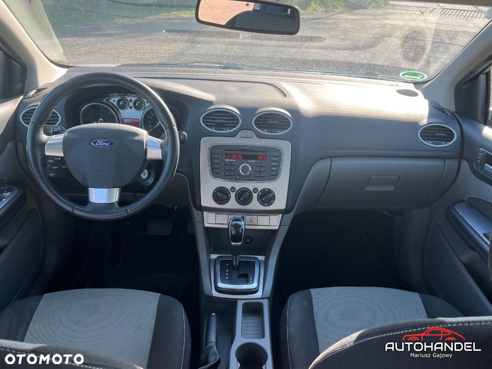 Ford Focus - 8