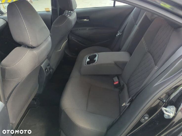Toyota Corolla - 7