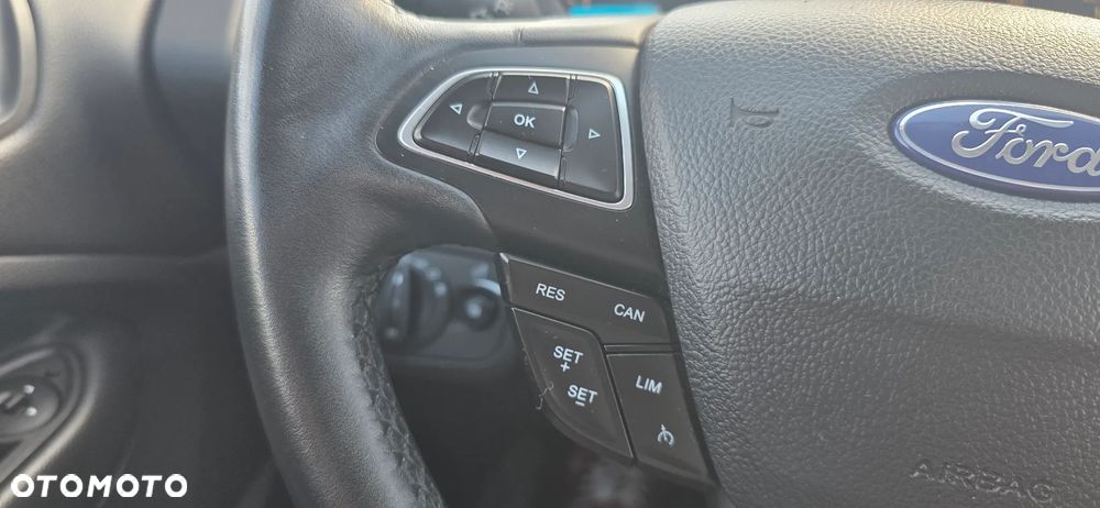 Ford Kuga 2.0 TDCi 4x2 Titanium - 25