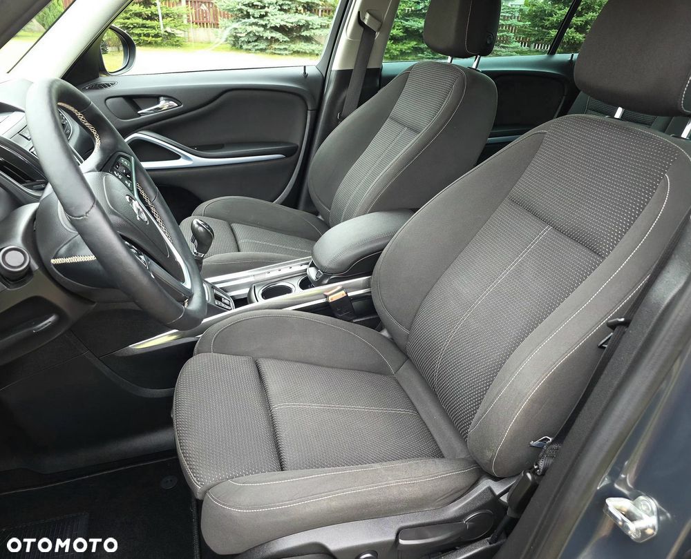 Opel Zafira - 21