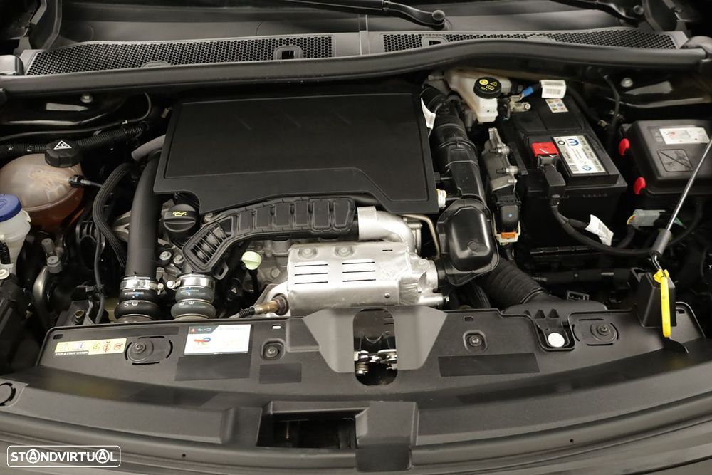 Peugeot 2008 1.2 PureTech Allure - 25