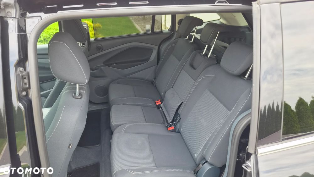 Ford Grand C-MAX 2.0 TDCi Titanium - 16