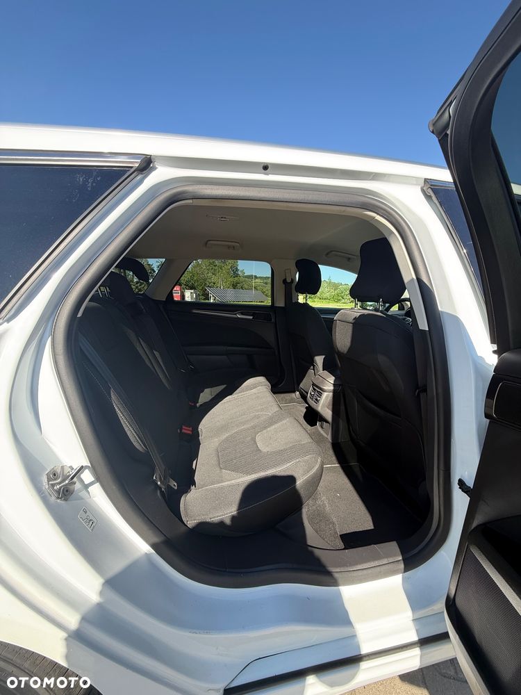 Ford Mondeo 2.0 EcoBlue Titanium - 19