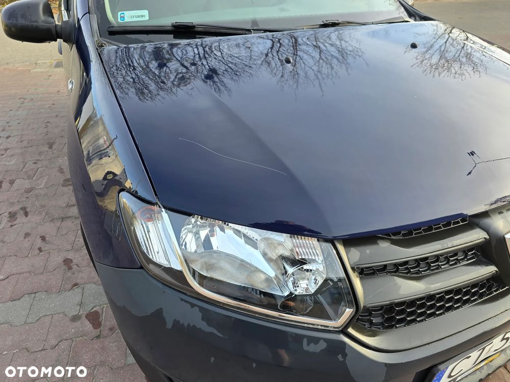 Dacia Sandero 1.2 16V Access EU6 - 10