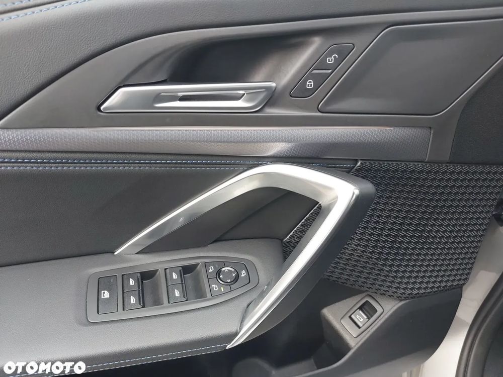 BMW X1 sDrive18i sport - 21