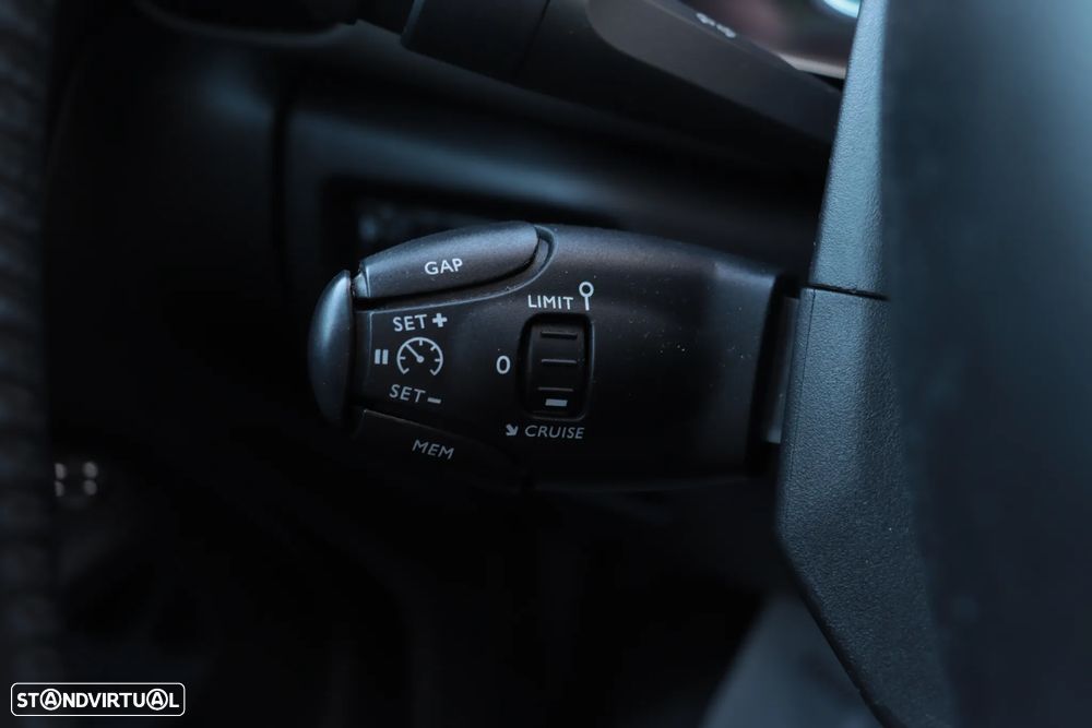 Citroën C5 Aircross BlueHDI 130 S&S LIVE - 24